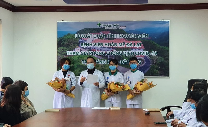 Bác sĩ Nguyễn Xuân Vinh, Giám đốc Bệnh viện đa khoa Hoàn Mỹ Đà Lạt chia sẻ sự tự hào và tri ân tấm lòng thiện nguyện của các y, bác sĩ tình nguyện.