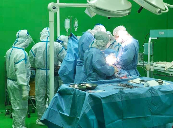 Đà Nẵng: Thông tin mới nhất về ca mổ đẻ đầu tiên tại Việt Nam cho sản phụ mắc COVID-19