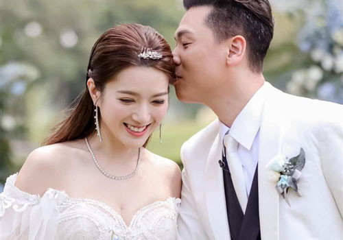 Hoa hậu ân ái trong xe hơi bị TVB ghẻ lạnh vì nặng 85 kg bây giờ ra sao?