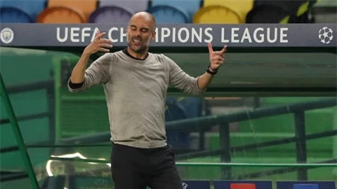 Guardiola bị fan Man City gọi là kẻ lừa đảo