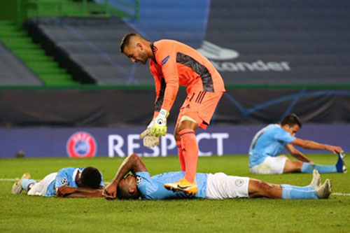 Fan Liverpool hả hê trước thất bại của Man City