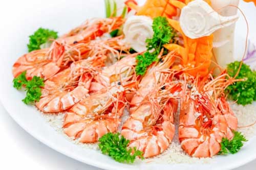 Sai lầm khi cho con ăn tôm khiến tôm mất sạch canxi, bé ốm yếu, nhất là điều thứ 2 nhiều mẹ mắc phải