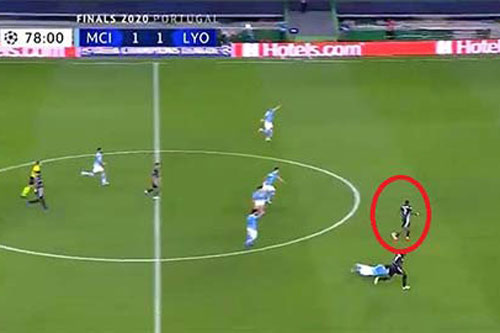 Tranh cãi về bàn thắng thứ hai của Lyon: VAR chống lại Man City?