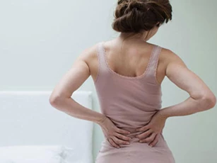 Mẹo hay chữa tận gốc đau lưng tại nhà mà không cần dùng thuốc Tây