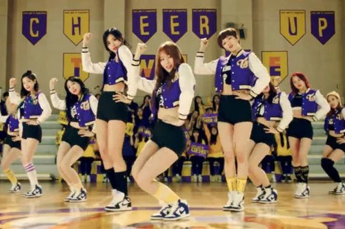 10. Cheer Up (TWICE). 