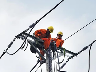 Đề xuất mới về biểu giá điện: Nhóm sản xuất, kinh doanh thay đổi ra sao?