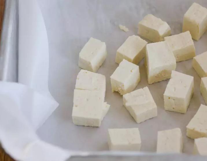 Đậu phụ mua ăn không hết, giữ cách này trong tủ lạnh, đảm bảo 2 tuần vẫn tươi ngon