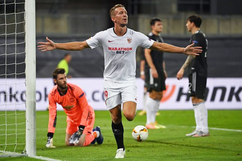 Công cùn, thủ kém; M.U bị Sevilla loại ở bán kết Europa League