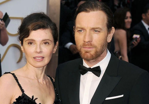 Tài tử 'Star Wars' mất nửa tài sản khi ly hôn vì ngoại tình