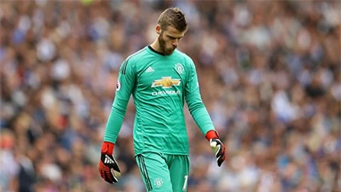 De Gea là 'quạ đen' của M.U ở các trận bán kết