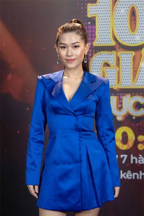 Diễn viên Ngọc Thanh Tâm là nghệ sĩ thứ hai tham gia ban bình luận của tập này.