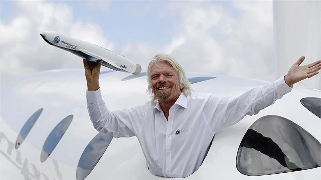 richard-branson-2-9936-1597281377.jpg