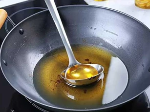 2 loại dầu ăn chứa chất độc dễ gây ung thư, nhiều gia đình Việt vẫn đang sử dụng