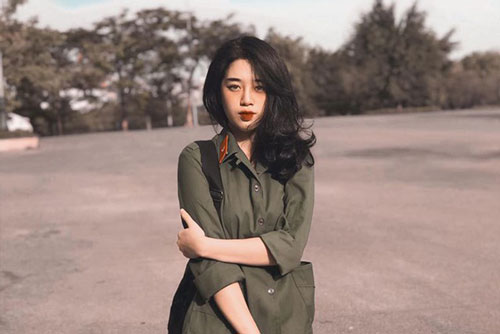 Thêm “hot girl quân sự” ĐH Kinh tế Quốc dân được dân mạng quan tâm