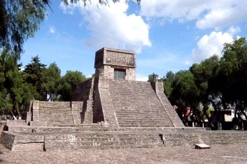 Bí ẩn rùng rợn tục hiến tế của người Aztec