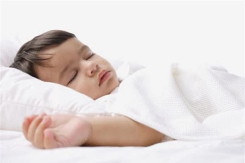 4 cách ít ai biết khiến bé sơ sinh có tỉnh táo đến mấy cũng sẽ ngủ trong tích tắc - 1