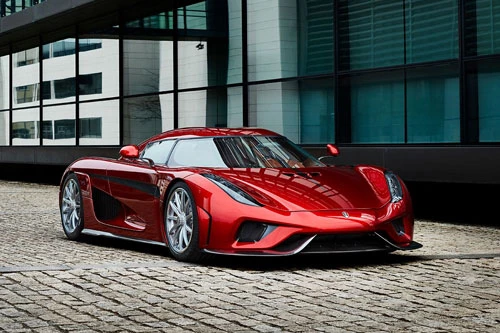 =4. Koenigsegg Regera (thời gian tăng tốc từ 0-96 km/h: 2,5 giây).