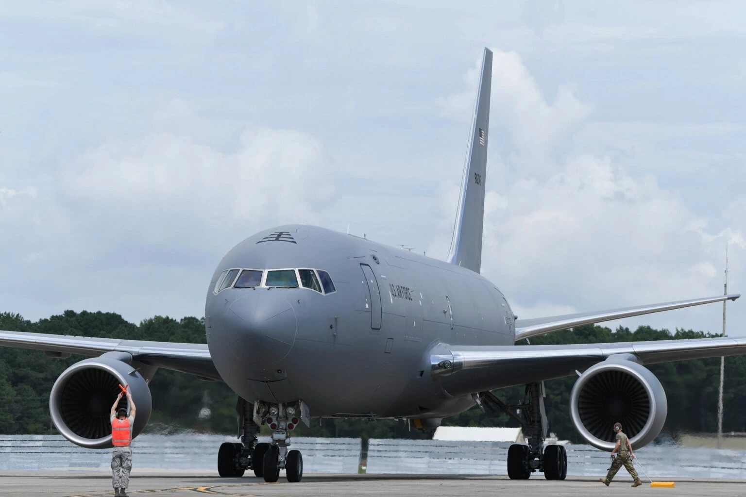Máy bay tiếp dầu Boeing KC-46 Pegasus của Không lực Hoa Kỳ. Ảnh: Defence Blog.