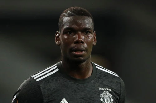 Tiền vệ trung tâm: Paul Pogba (M.U).