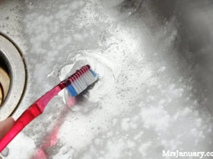 7 góc trong nhà chỉ cần kì cọ bằng bàn chải đánh răng đã sáng loáng