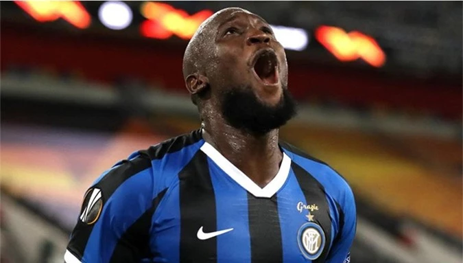 Lukaku vừa lập cú đúp giúp Inter vào đến trận chung kết Europa League