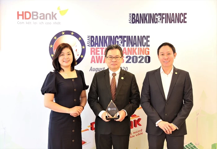 Giải thưởng “Ngân hàng bán lẻ nội địa tốt nhất” được trao cho HDBank dựa trên kết quả kinh doanh năm 2019 ở tất cả các lĩnh vực.