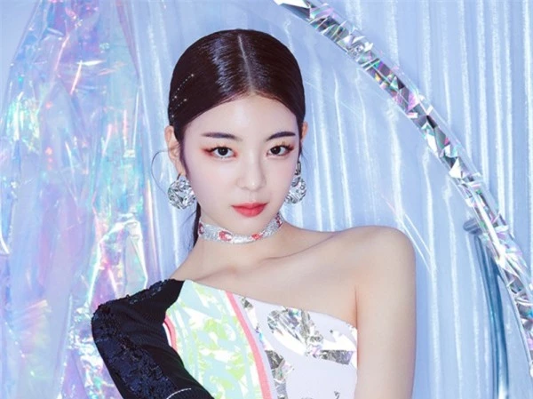 Vượt mặt Jennie, Lia (ITZY) được khen có tỷ lệ cơ thể đẹp nhất Kpop - Ảnh 8