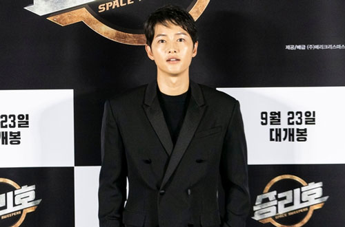 Song Joong Ki áp lực đóng bom tấn