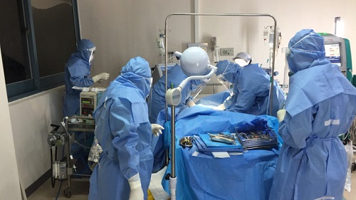 Thừa Thiên Huế: 6 bệnh nhân Covid-19 rất nặng từ Quảng Nam, Đà Nẵng chuyển ra được công bố khỏi bệnh