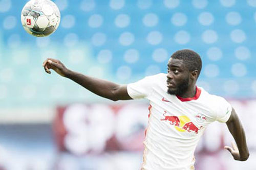 RB Leipzig v&#xE0; PSG: Upamecano th&#xE1;ch th&#x1EE9;c Mbappe