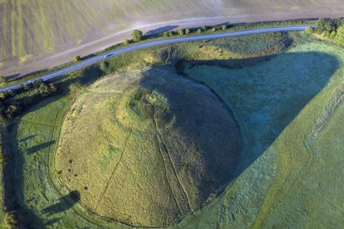 Anh: Bí ẩn một truyền thuyết chưa lời giải