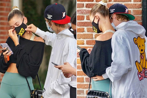 Justin Bieber tình tứ ôm vợ trên phố