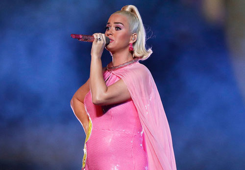 Bà bầu Katy Perry ví album mới như đứa con thứ 2