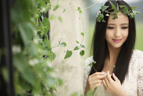 Bí ẩn má lúm đồng tiền tiên đoán vận mệnh tương lai