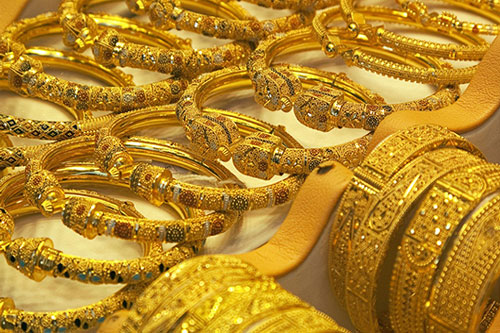 Giá vàng hôm nay (19/8): Tăng dựng đứng