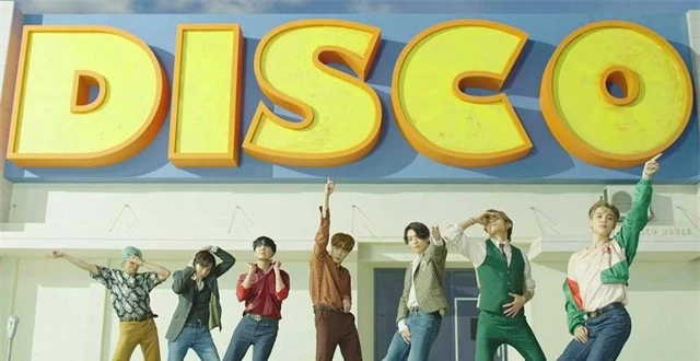BTS tung teaser ca khúc mới đậm chất disco - Ảnh 2. BTS tung teaser ca khúc mới đậm chất disco - Ảnh 2.