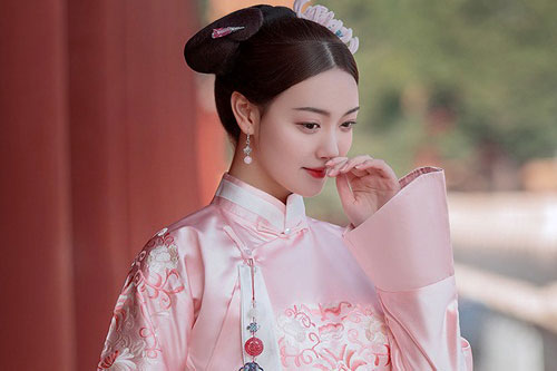 Hé lộ cung nữ duy nhât bắt Từ Hy thái hậu phải quỳ gối đầy nhục nhã