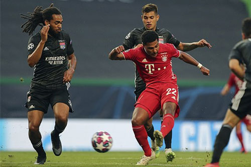 Gnabry: Cú ra chân mang thần thái của Robben