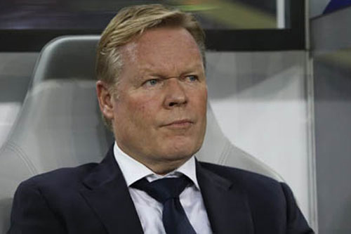 Koeman chưa dẫn dắt Barca trận nào đã bị dọa sa thải