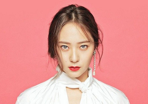 Krystal f(x) rời SM Entertainment sau 10 năm hoạt động