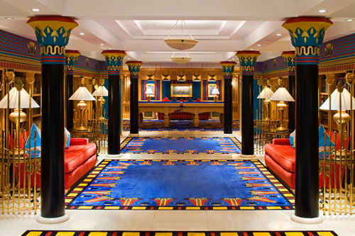 Bên trong khách sạn 7 sao duy nhất trên thế giới có gì 'hot'?