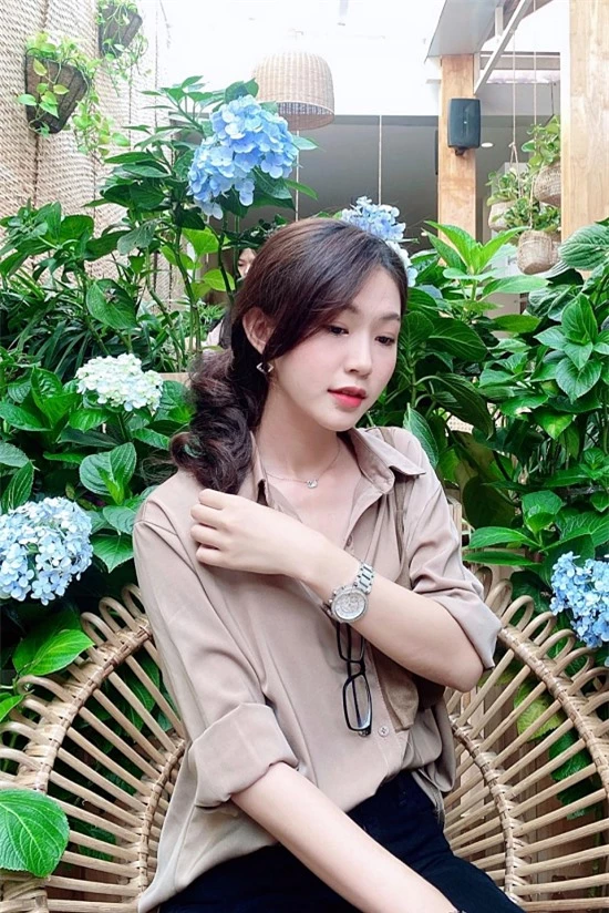Nữ sinh thi Hoa hậu Việt Nam được ví là bản sao Đặng Thu Thảo - 10