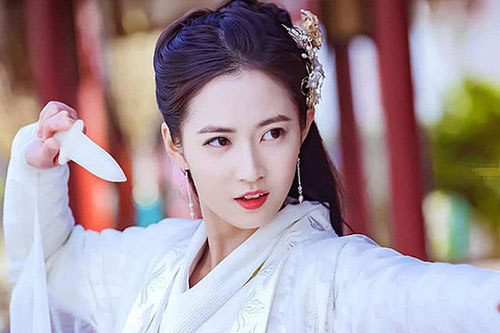 'Gà cưng' của Đường Yên nhan sắc nổi trội