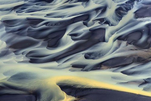 Vẻ đẹp “biến hóa” của những dòng sông được chụp từ không trung