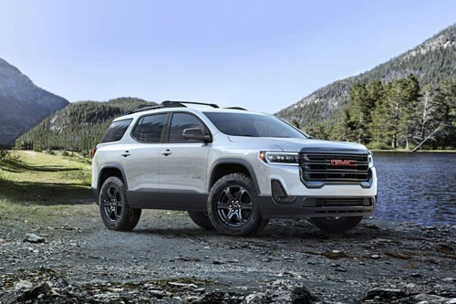 2. GMC Acadia 2020.