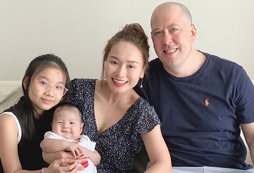 Thu Phượng: 'Tôi tìm thấy người cha thứ hai cho con'