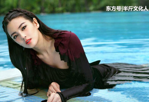 Mỹ nhân Châu Tinh Trì U40 gây sốt mạng xã hội vì diện đồ đẹp hơn cả Jennie Black Pink