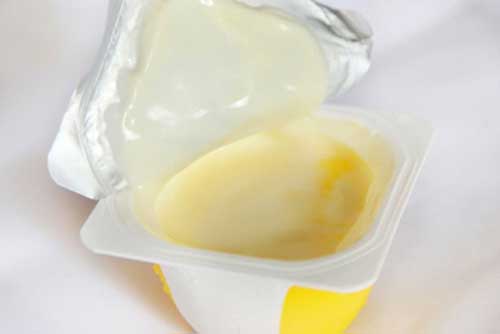 Sai lầm khi cho con ăn váng sữa khiến bé dễ mắc bệnh béo phì, thừa cân