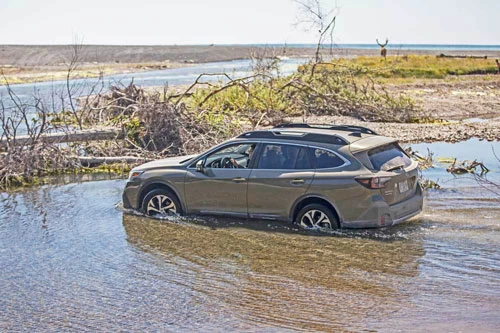 6. Subaru Outback 2020.