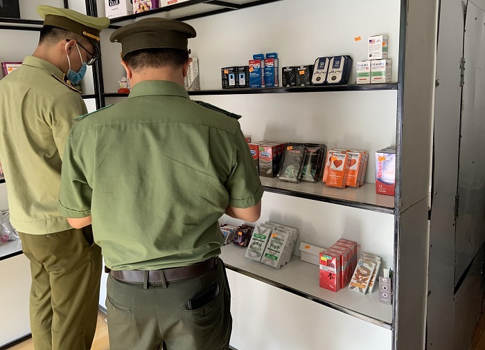 Nghệ An: Xử lý shop kinh doanh sản phẩm "người lớn" không rõ nguồn gốc qua Facebook